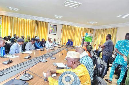 3006-129644-le-mali-veut-consacrer-pres-de-50-000-hectares-supplementaires-au-coton-en-20252026_M